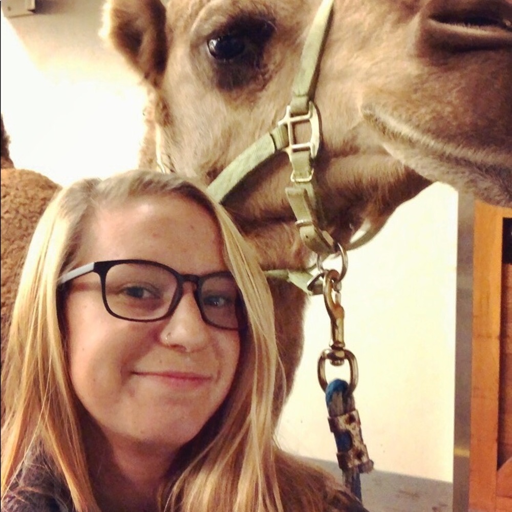 Meet your Posher, Katherine
